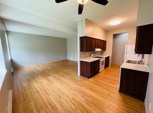 120 College Dr #18, Evansville, WI 53536