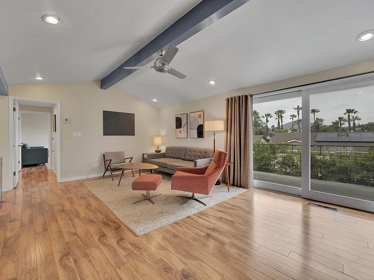 5621 Morro Way — Photo 35