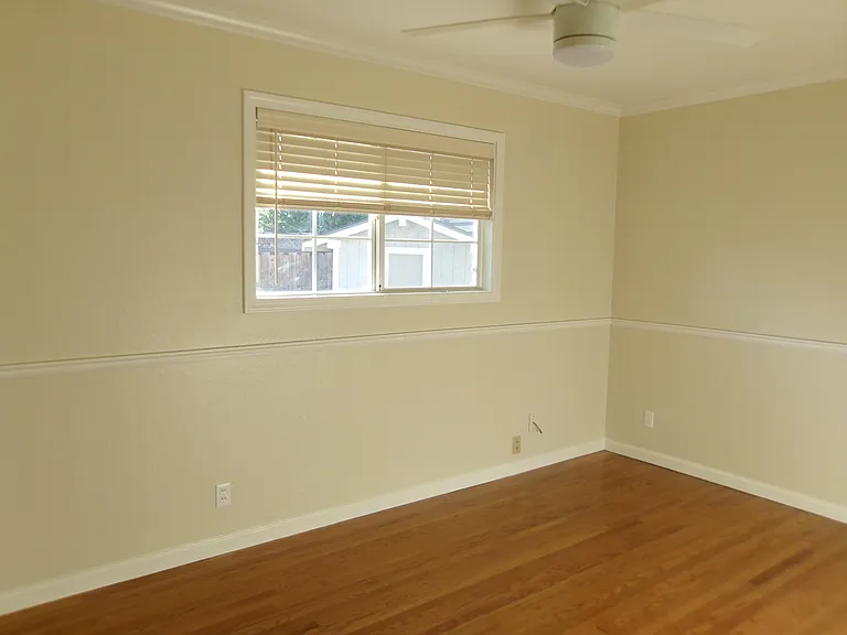 4470 Sally Dr — Photo 34