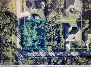 913 Winters St E, Lehigh Acres, FL 33974