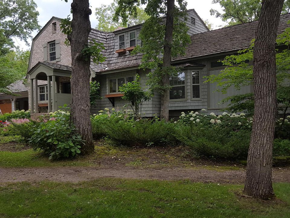 1st image of 32675 Birchwood Shore Dr