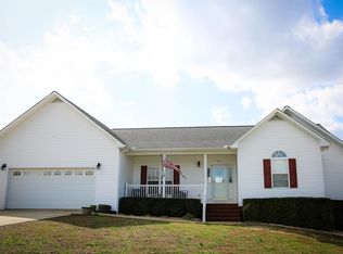 1351 Cobblestone Dr, Rickman, TN 38580
