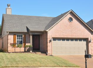 10094 Cross Hill Dr, Cordova, TN 38018