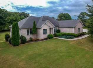 122 Sweetwater Ln, Spring City, TN 37381