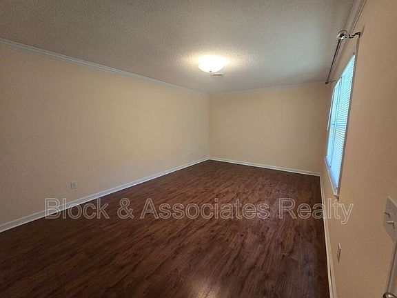 4th image of 2969 Tall Cedar Ln