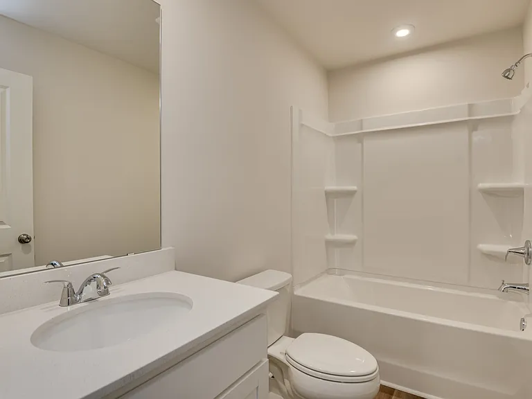 208 Barracks Rd — Photo 18