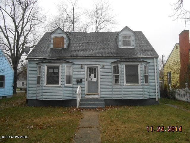 1st image of 1312 Union St