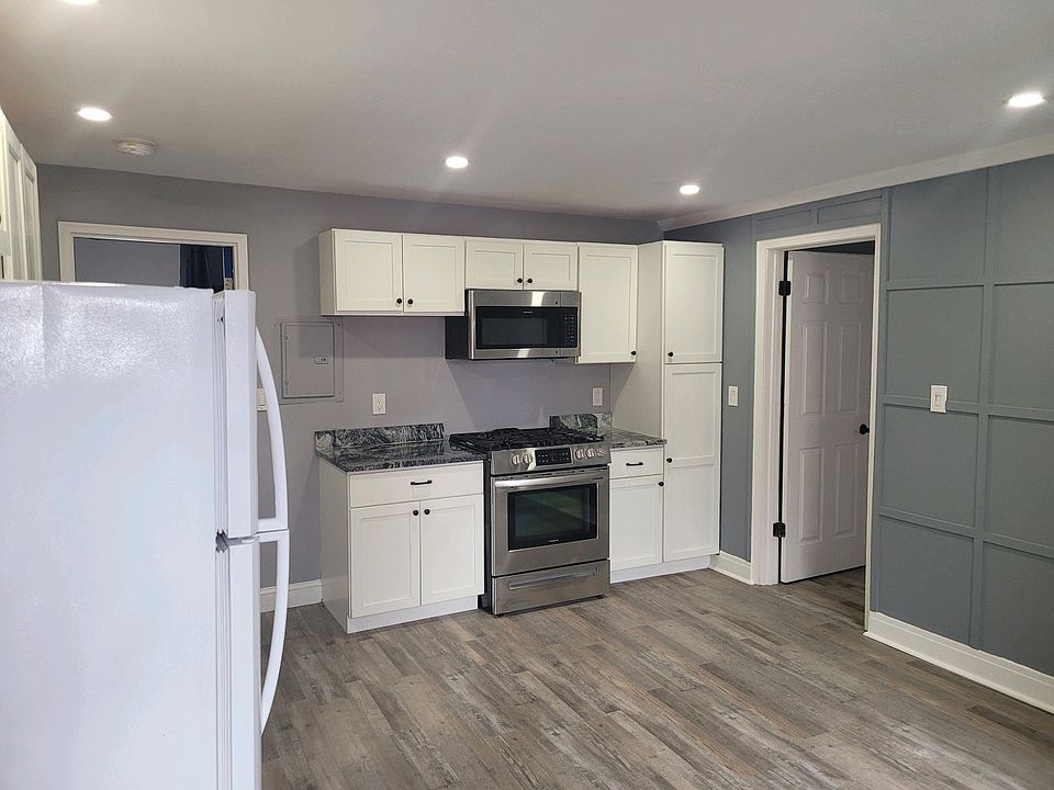 Stove & Microwave