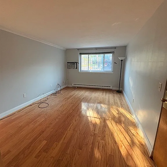 326 Broadway #7 — Photo 3