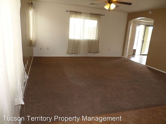 3rd image of 4811 E American Beauty Dr