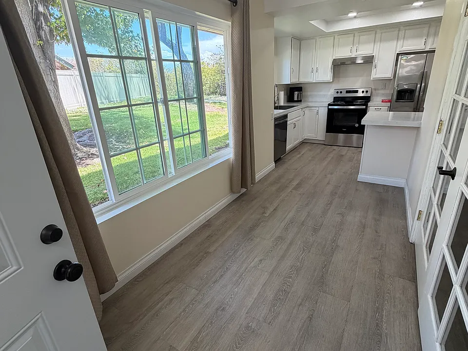 2404 Manzana Way #2A