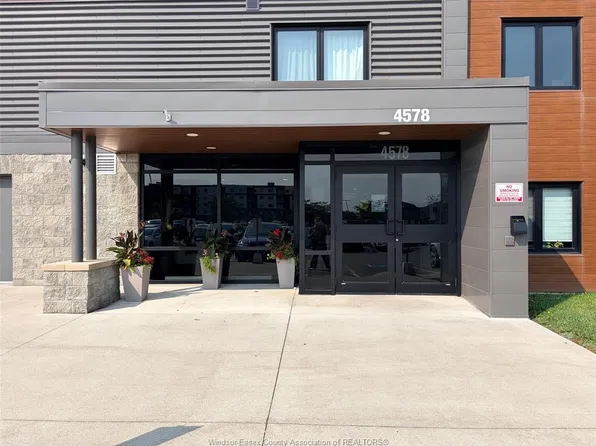 4578 Huron Church Line Rd #104, Lasalle, ON N9H 0M2