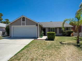 2371 Carnation Ave, Hemet, CA 92545