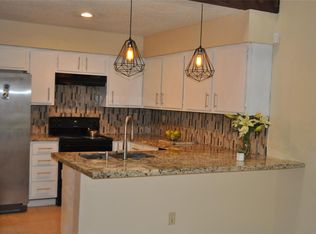 12218 Coppertree Ln, Houston, TX 77035