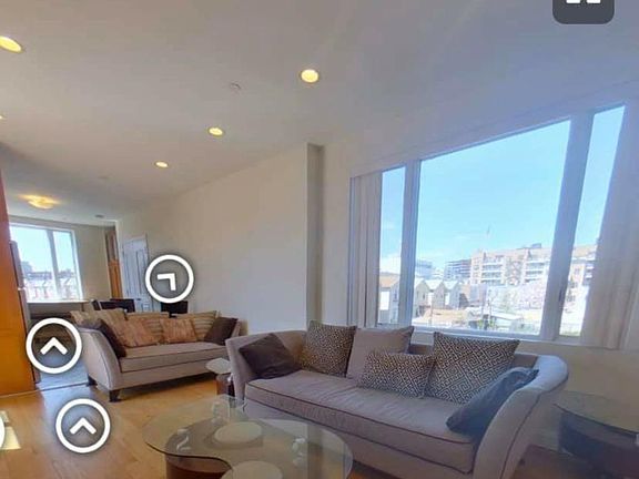 3rd image of 2848 Brighton 7th St #3