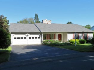 18 Eastview Rd, Latham, NY 12110