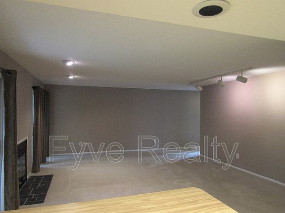 2nd image of 51 Arbor End SE