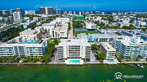 9500 W Bay Harbor Dr #7D Photo 1 9500 W Bay Harbor Dr #7D Photo 1