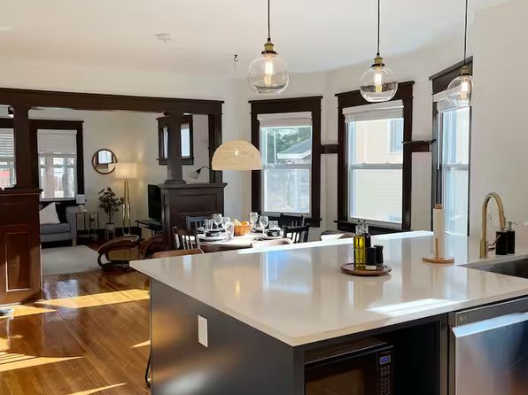 (undisclosed Address)