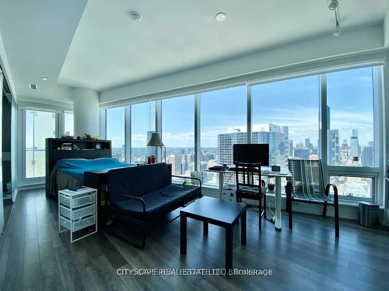 1 bed, $2,000 — Photo 2