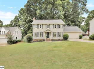111 Fox Hollow Ct, Simpsonville, SC 29680