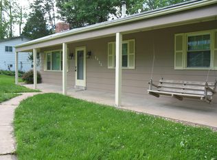 6033 Clearview Dr, House Springs, MO 63051