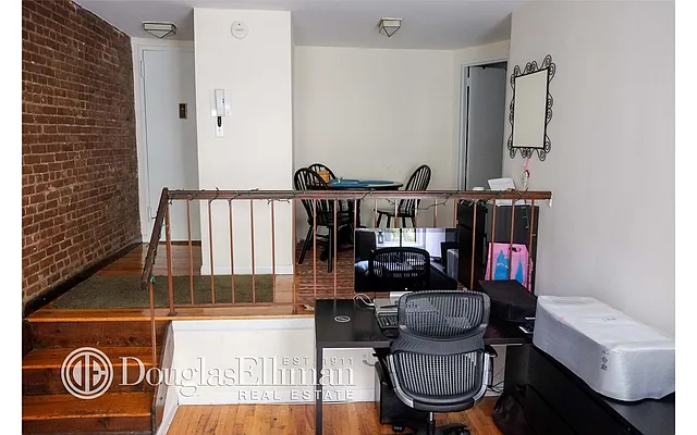 Rented by Douglas Elliman | media 34