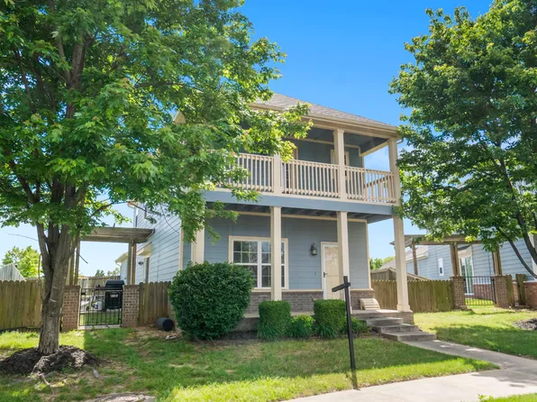 4263 W Marlowe Ln, Fayetteville, AR 72704