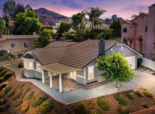 31409 Emperor Dr, Canyon Lake, CA 92587