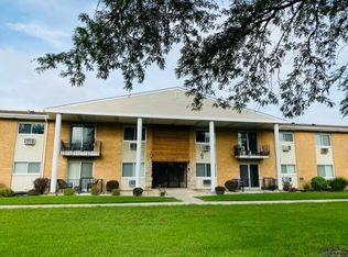 9209 Potter Rd APT 1A, Des Plaines, IL 60016
