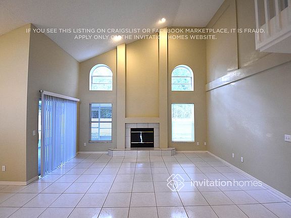 4th image of 609 Silver Birch Pl
