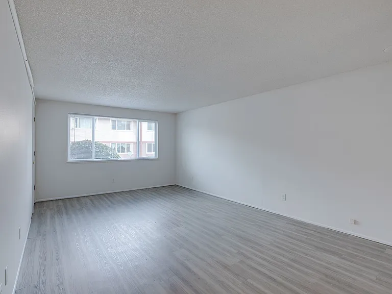 VILLAGE VICTORIAN APARTMENTS - YOUR HOME IS HERE! - UP TO 4 WEEKS FREE! — Photo 21