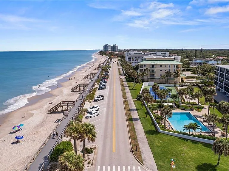 4101 Ocean Dr — Photo 30