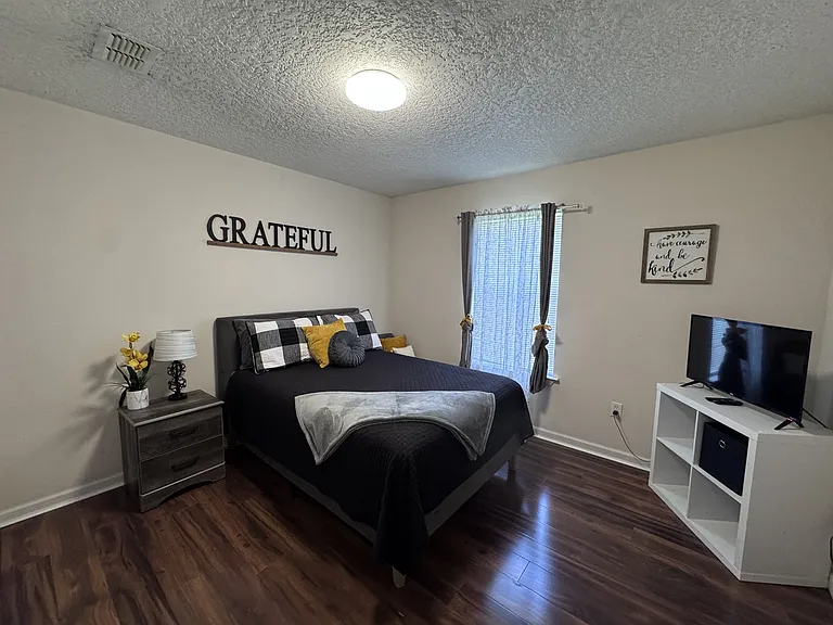 1100 Century Oaks Dr #A — Photo 14