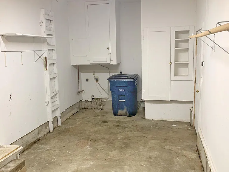 1146 E Alice St — Photo 14