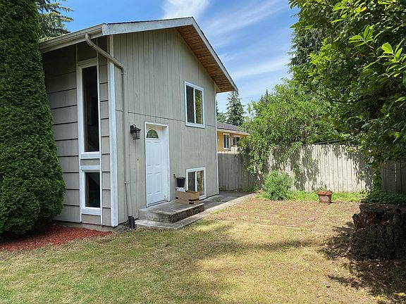 2nd image of 2124 146th Pl SE #B