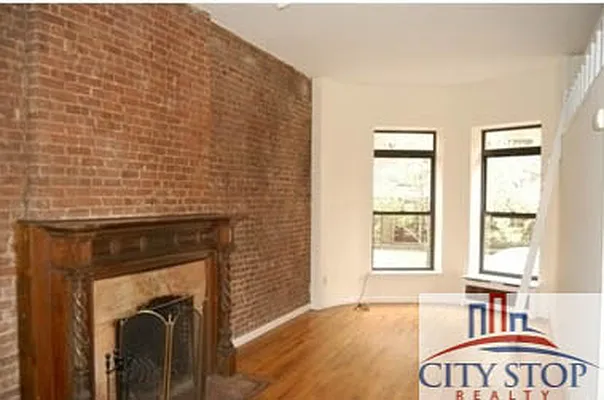 Rented by City Stop Realty | media 22