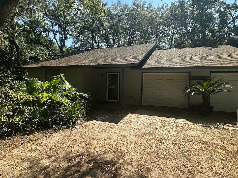 Exterior Photo 1