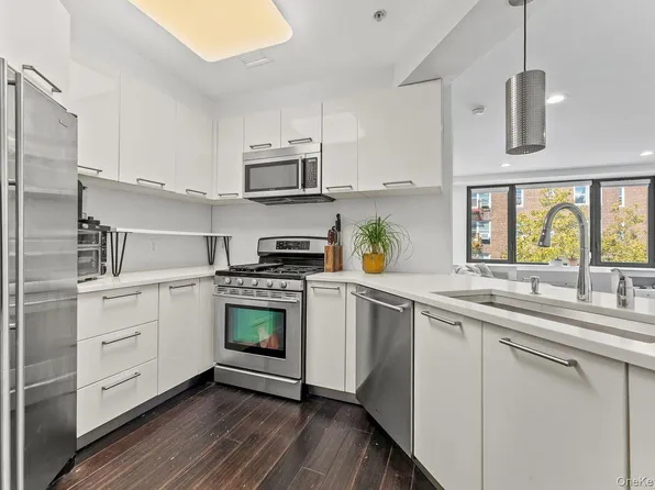 6405 Yellowstone Boulevard #414, Forest Hills, NY 11375