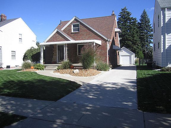4th image of 531 Ansonia St