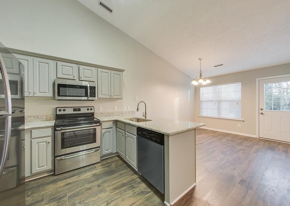 1st image of 2131 Stoney Meadow Dr