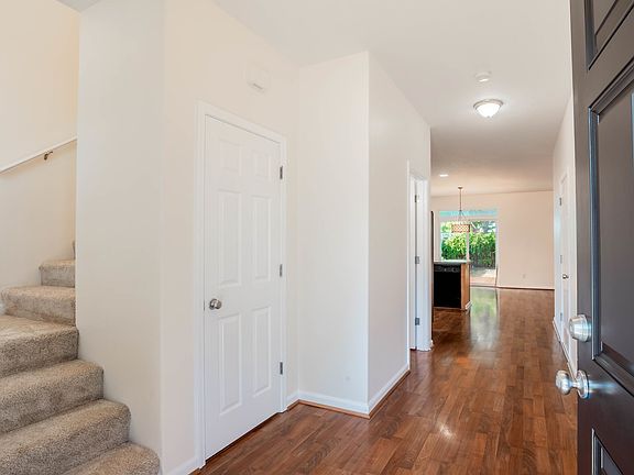 5th image of 2712 NW 118th Cir
