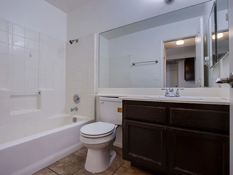 7510 Isley Ave — Photo 14