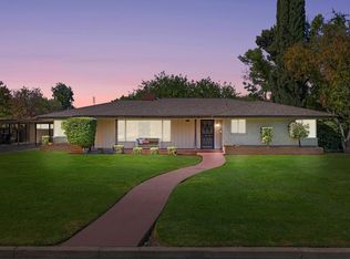 624 Park Ln, Madera, CA 93637