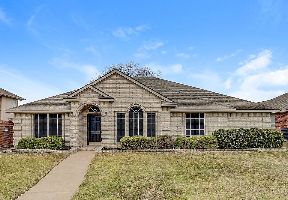 1st image of 1629 Laurel Springs Ct