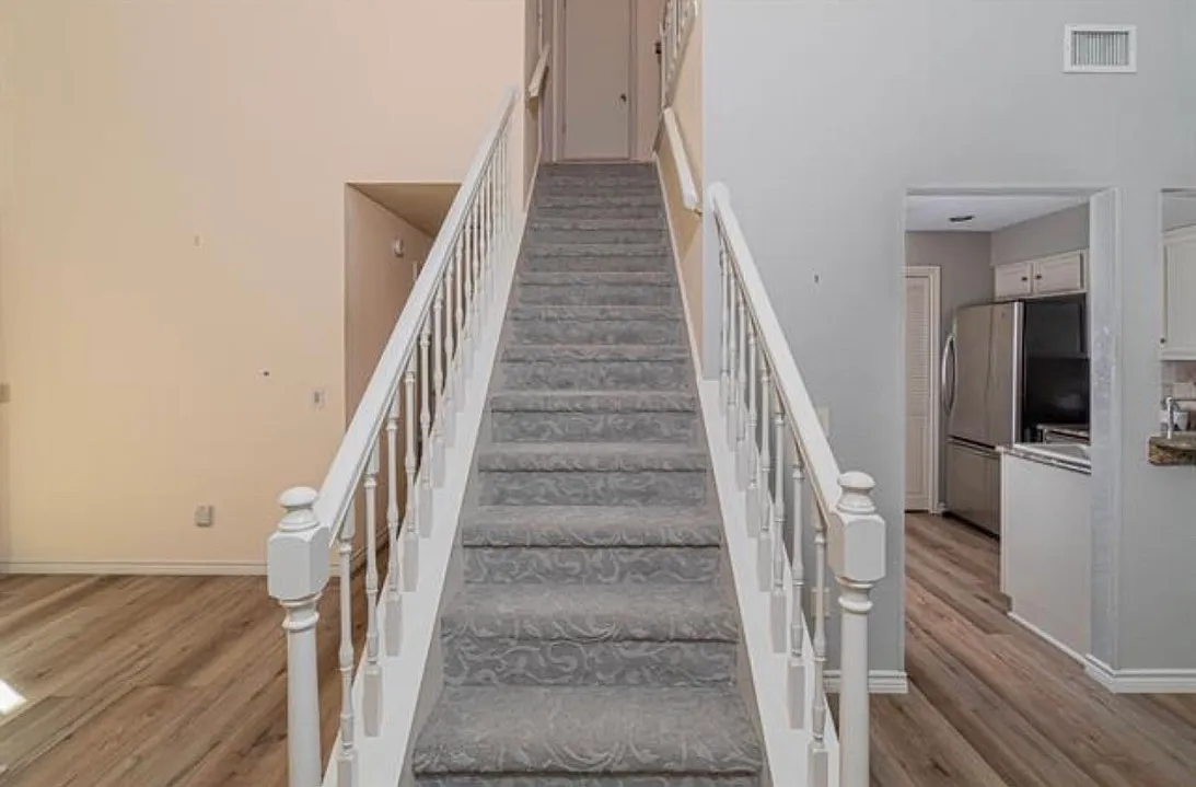 2 bed, 2.5 bath, 1365 sqft, $2,300 — Photo 1