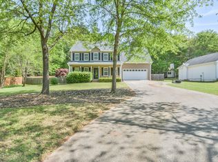 884 Windward Rd, Winder, GA 30680