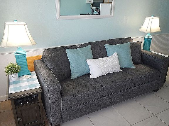 3rd image of 701 S Atlantic Ave #813