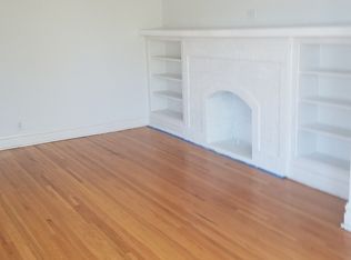 1729 W Farwell Ave #3W, Chicago, IL 60626