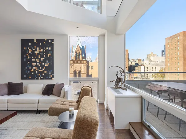 425 East 13th Street image 4 of 29